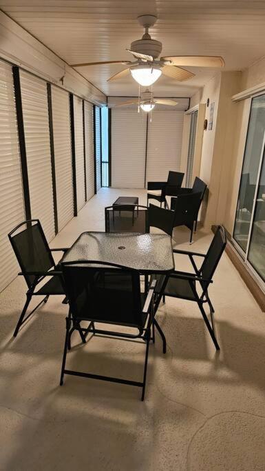 Seabreeze 3-bedroom Pool Close To The Beach!!! *