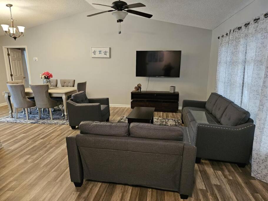 Villa Seabreeze 3-bedroom Pool Close To The Beach!!! Port Charlotte