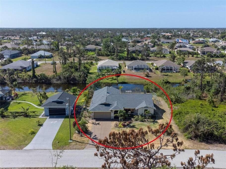 Seabreeze 3-bedroom Pool Close To The Beach!!! Port Charlotte