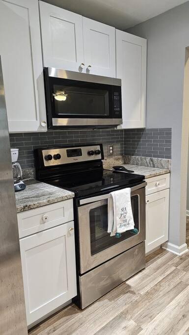 Villa Seabreeze 3-bedroom Pool Close To The Beach!!! Port Charlotte